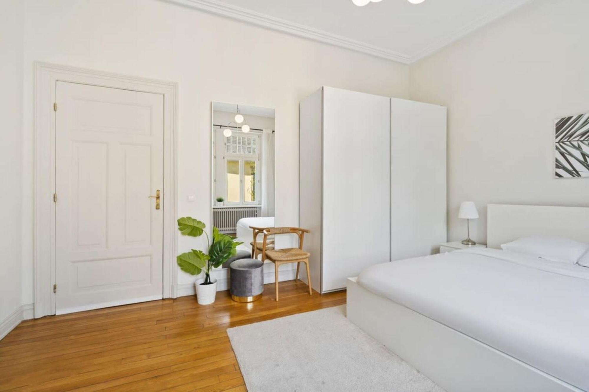Spacious & Tranquil In Limpertsberg Homestay Luxembourg